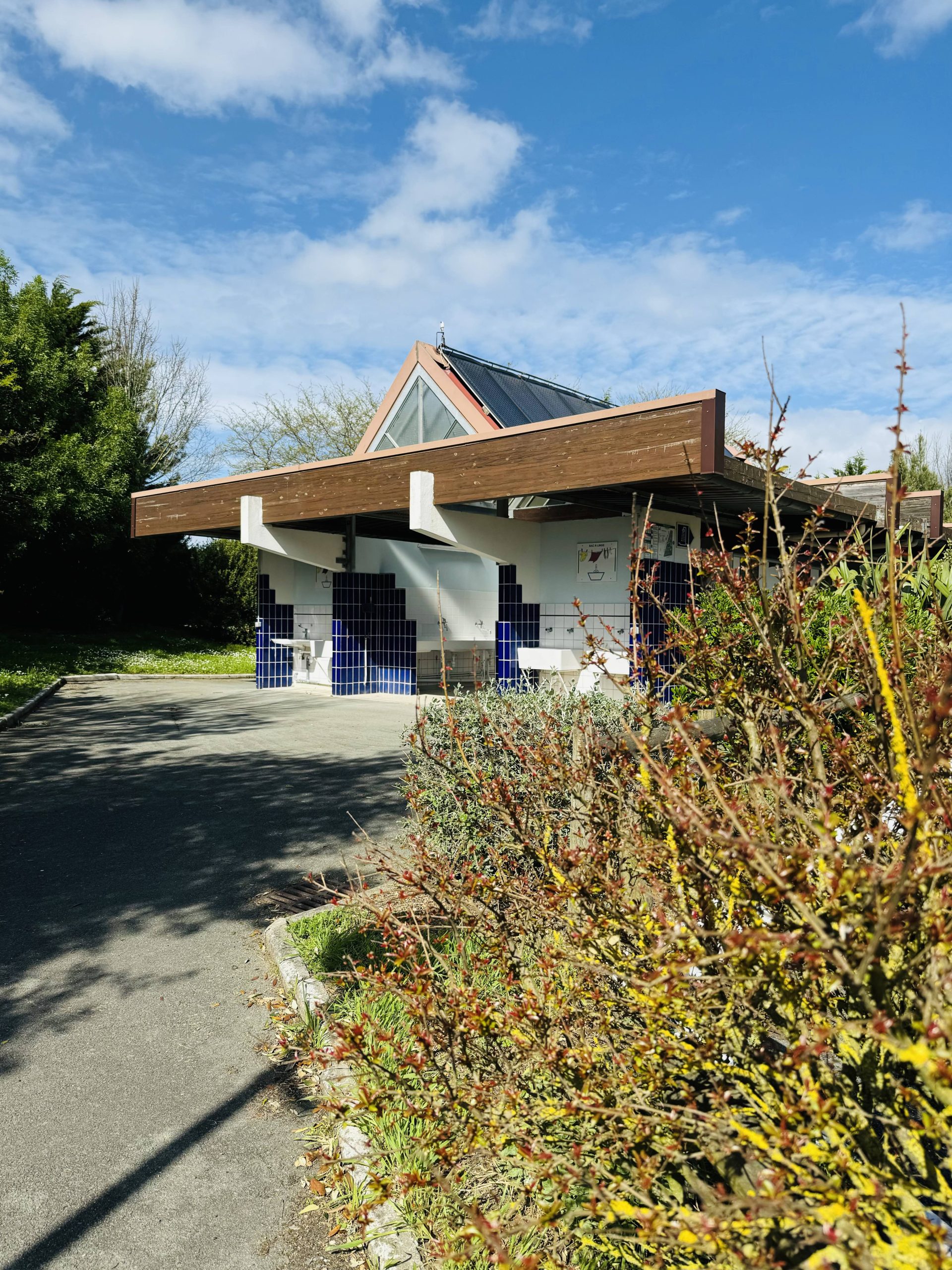 Bâtiment de sanitaires publics